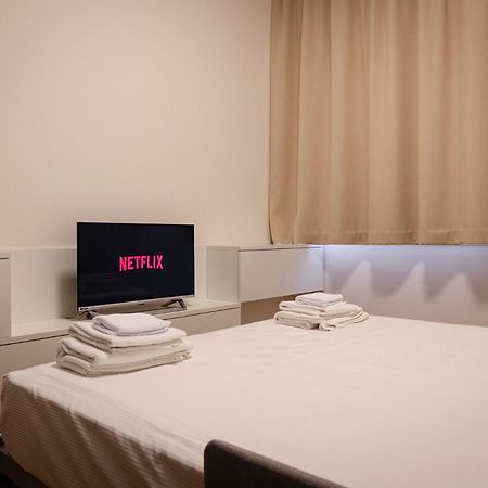 Ugo Bassi Lux Apartment Болонья Экстерьер фото